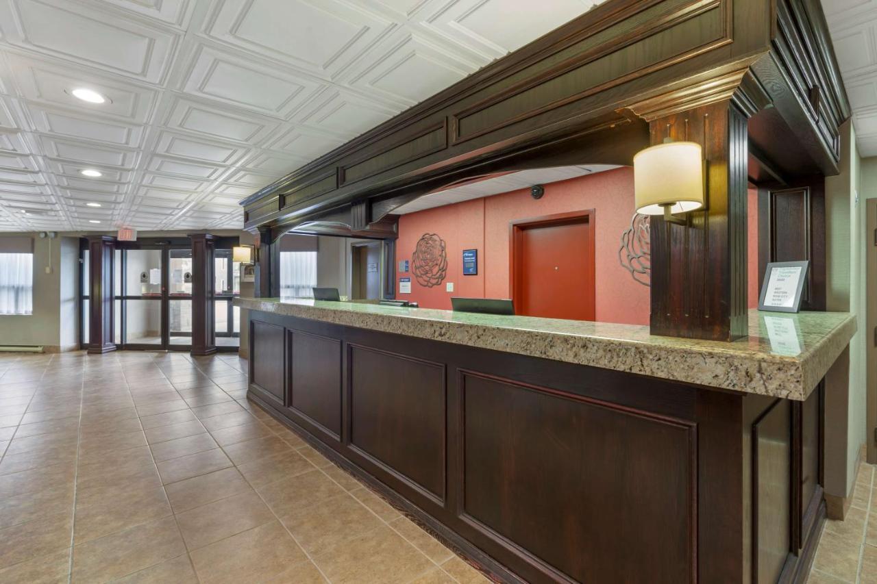 Best Western Plus Rose City Suites Welland Esterno foto
