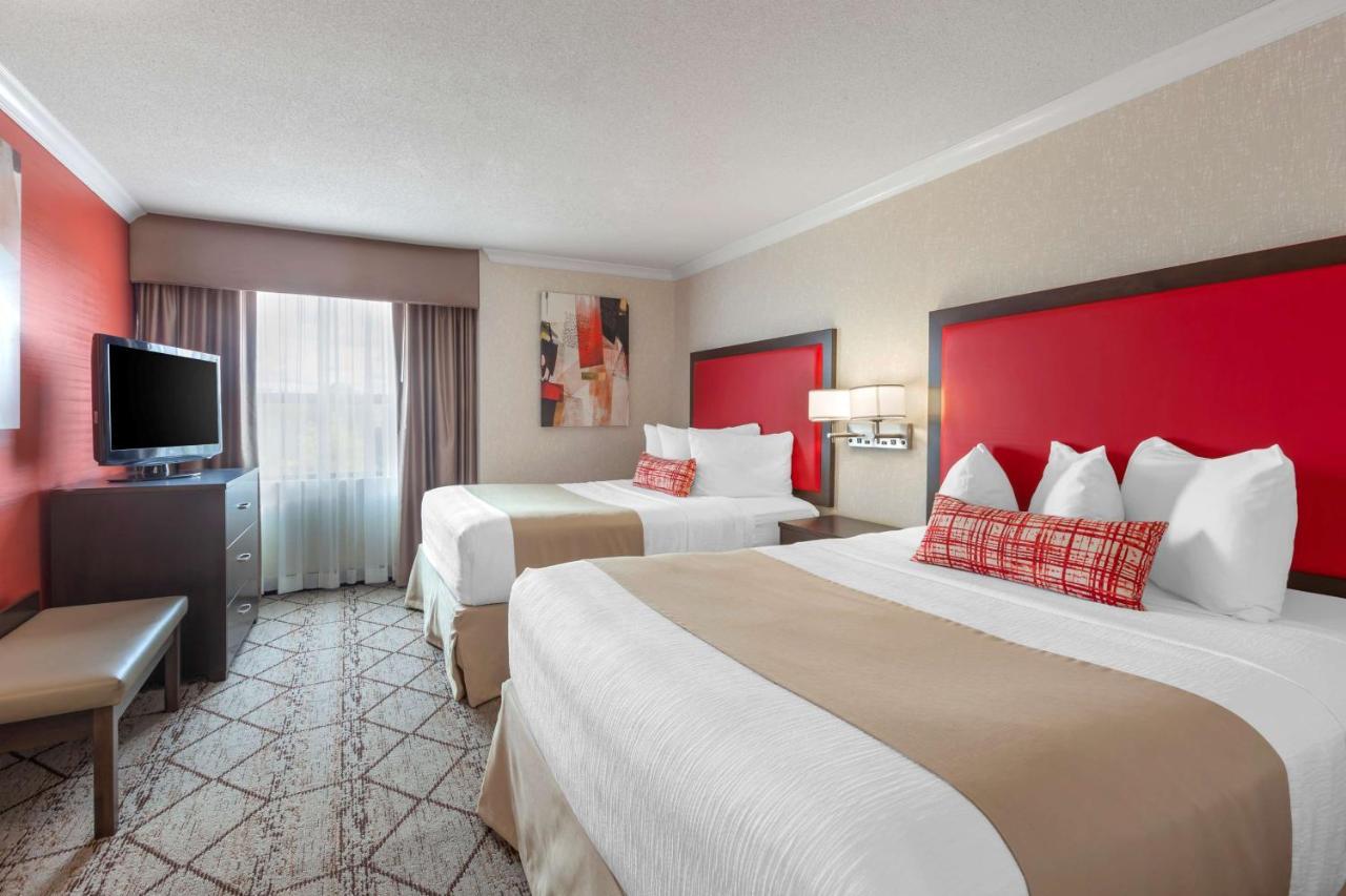 Best Western Plus Rose City Suites Welland Esterno foto