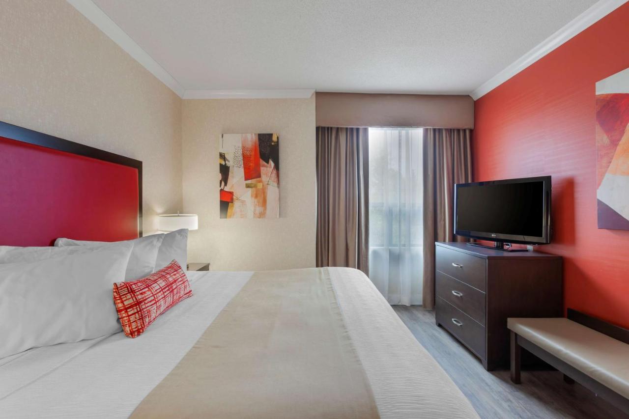 Best Western Plus Rose City Suites Welland Esterno foto
